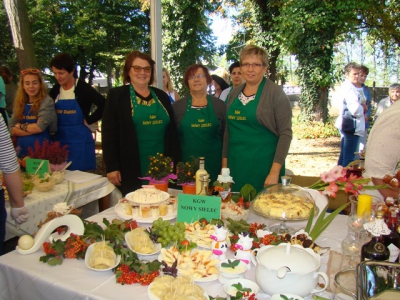 Uczestniczki pikniku mleczarskiego